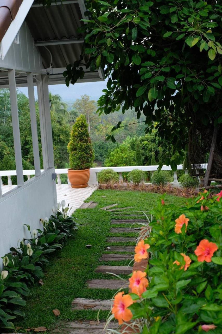 Thanburi Resort Chom Thong Bagian luar foto